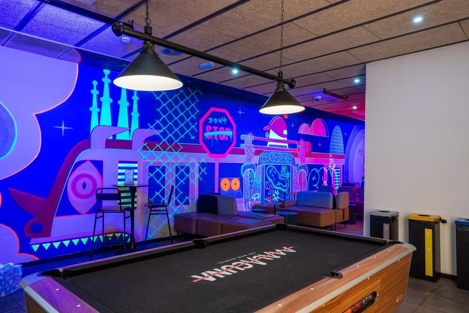 Billiard, Game Room, Decorative detail, Entertainment