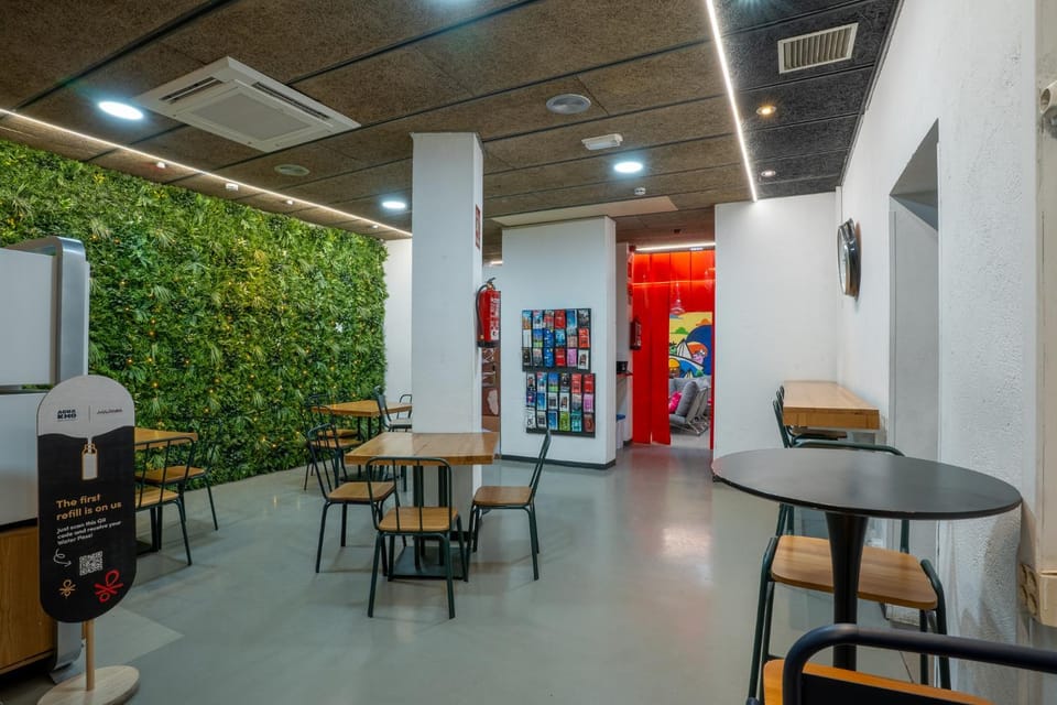 Place of worship, Seating area, Entertainment