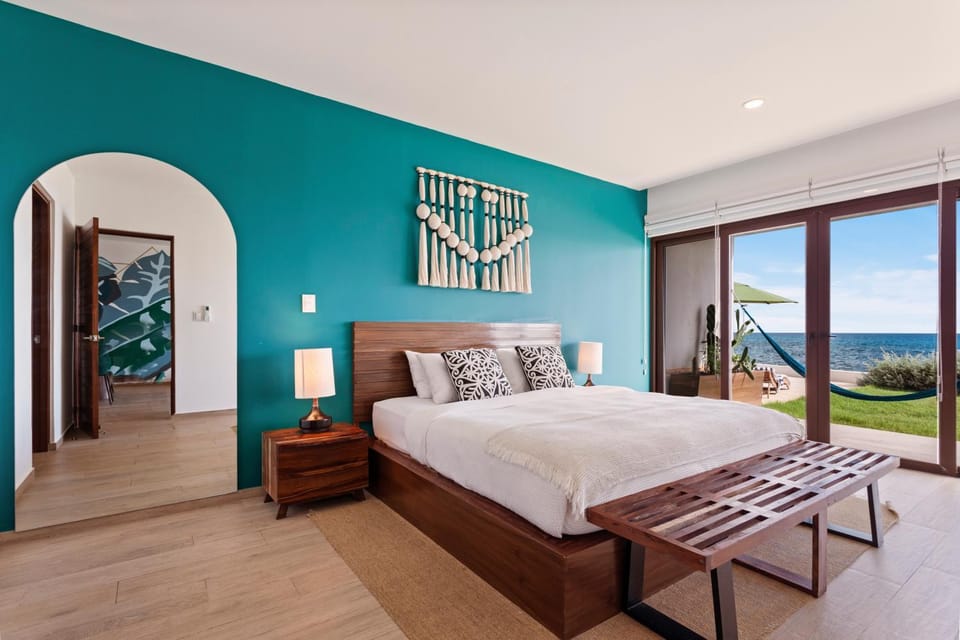 Playa Norte Oceanfront Remote Work Plus Concierge Apartment in Isla Mujeres