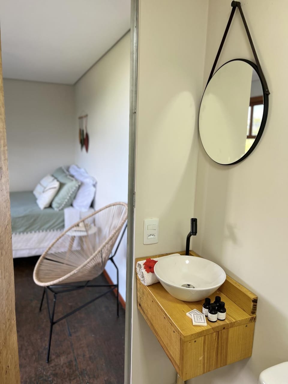 Bathroom, Bedroom