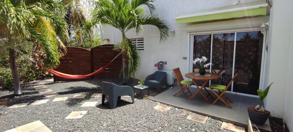 Patio, Garden, Garden view
