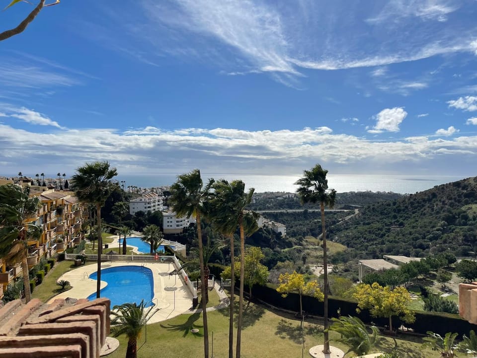 Private Room Shared Apartment Sea View Pool Marbella Mijas Apartment in Sitio de Calahonda