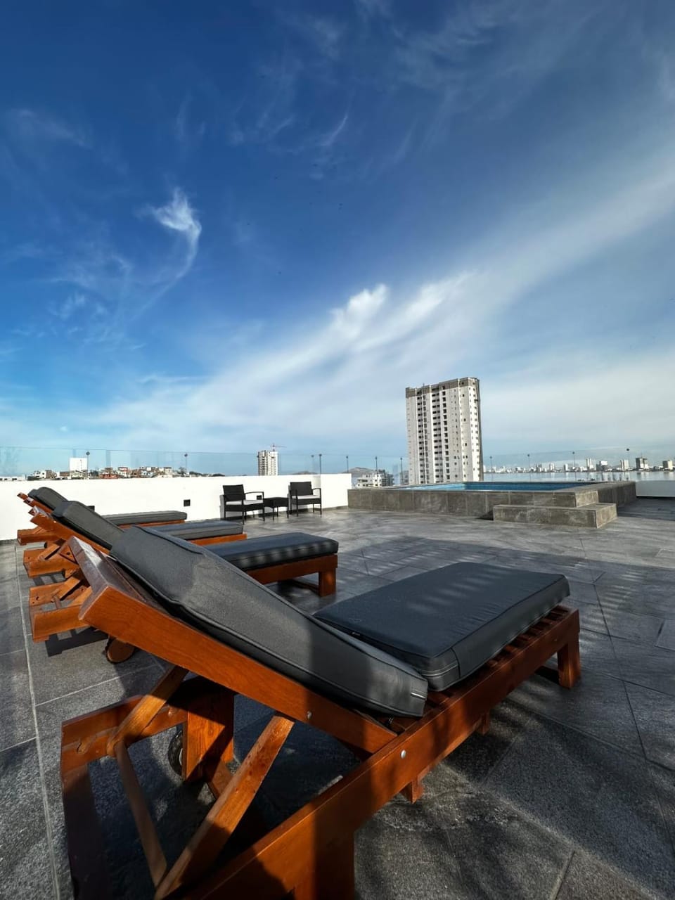 Balcony/Terrace, Swimming pool