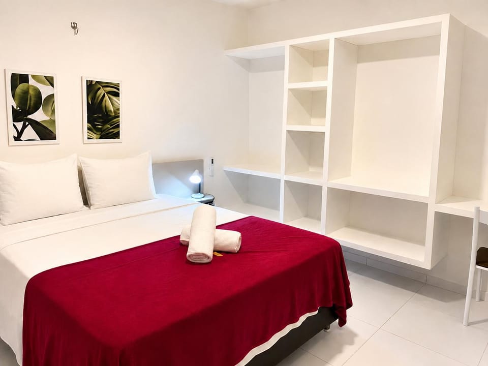 Photo of the whole room, Bedroom
