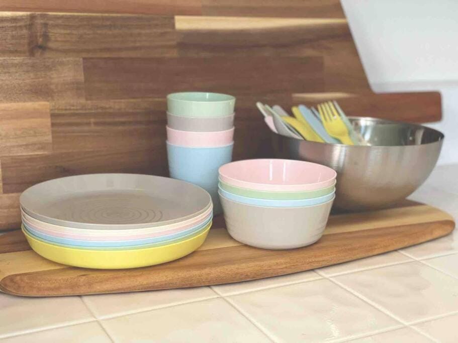 @wild_olive_den ~ Serene Weekend Getaway Cabin Cabin in Running Springs