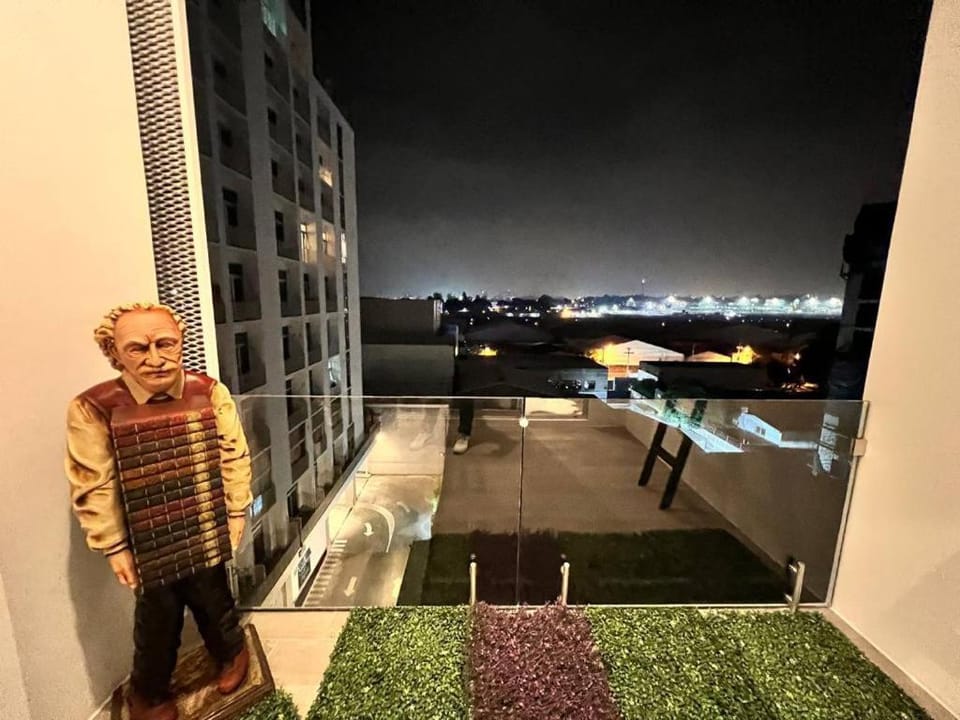 Night, Balcony/Terrace