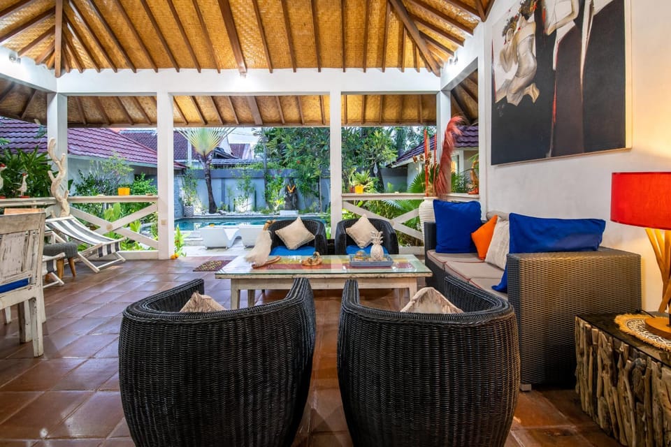 Communal lounge/ TV room, Living room