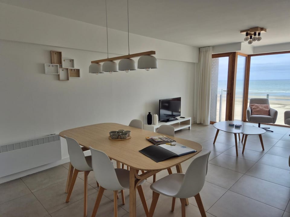 Alpha 503 Apartment in De Panne