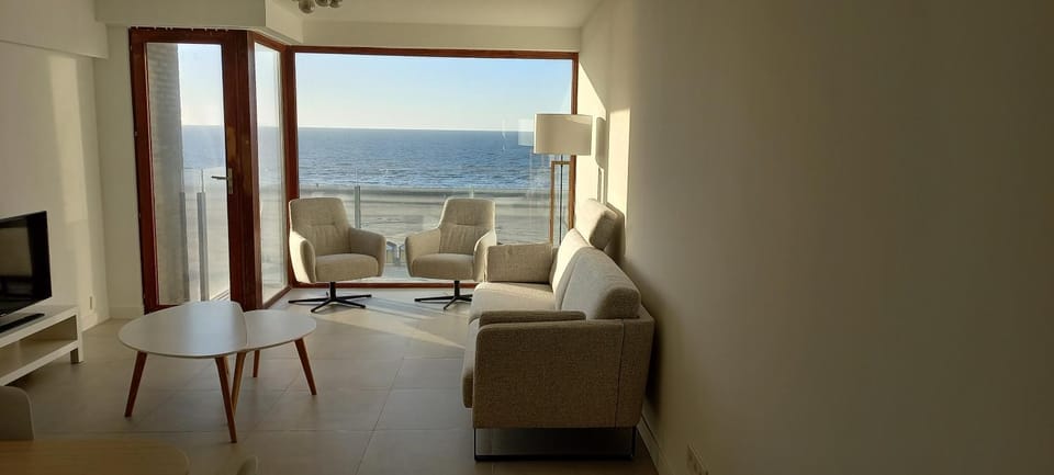 Alpha 503 Apartment in De Panne