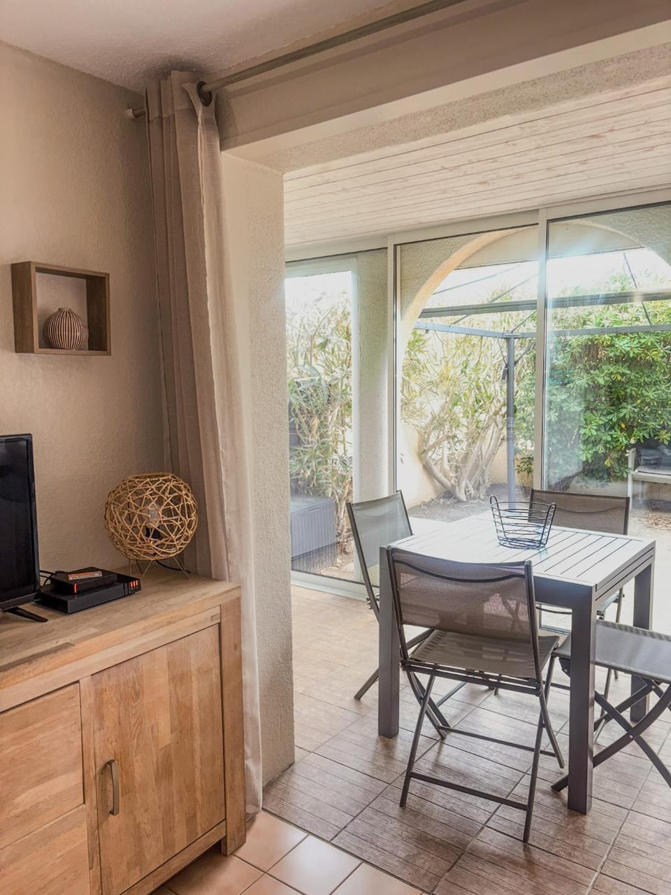Joli T2, à 400m à pied de la mer - Piscine privée Apartment in Gruissan