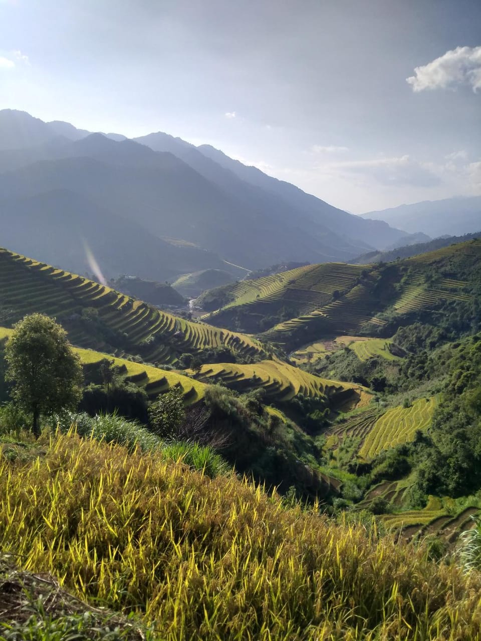 Nearby landmark, Natural landscape, Mountain view