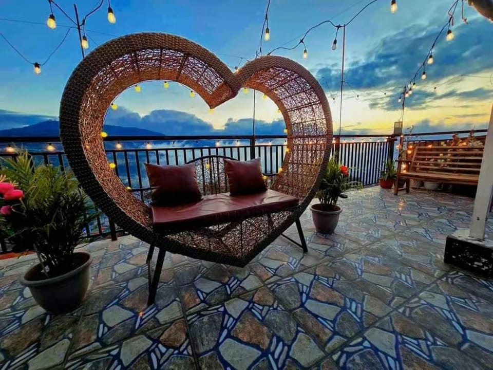 Mountain and Sunsetview Baguio Residences Apartment in Baguio