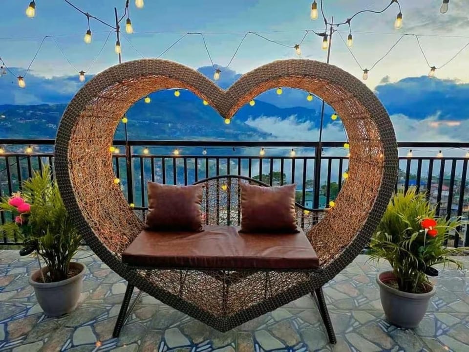 Mountain and Sunsetview Baguio Residences Apartment in Baguio