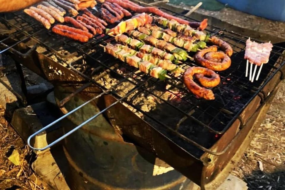 BBQ facilities, BBQ facilities, Food