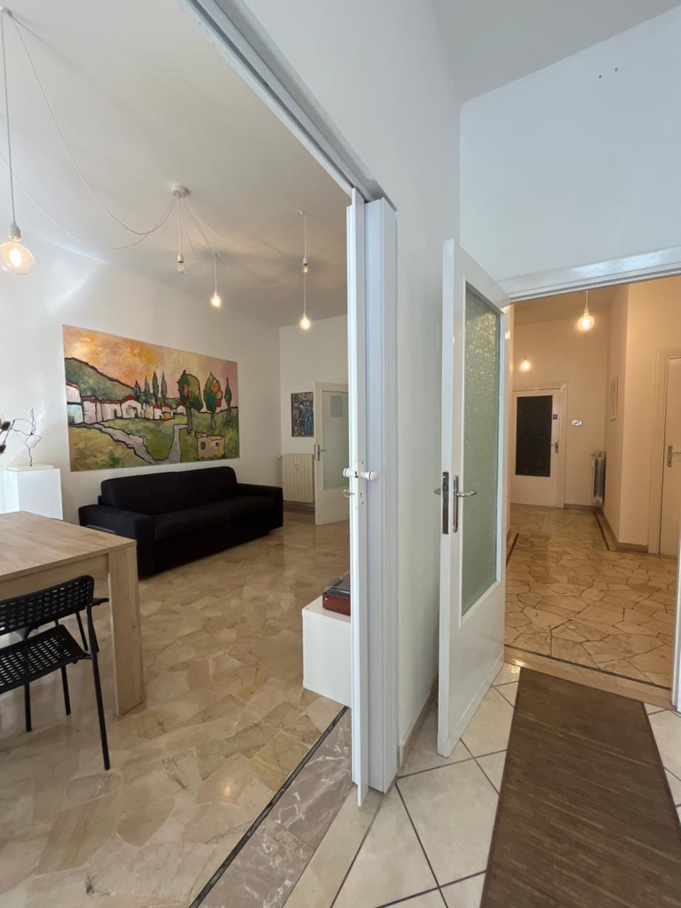 Day, Natural landscape, Kitchen or kitchenette, Living room, Seating area, Time of day, toaster, vending machine, wedding, wedding