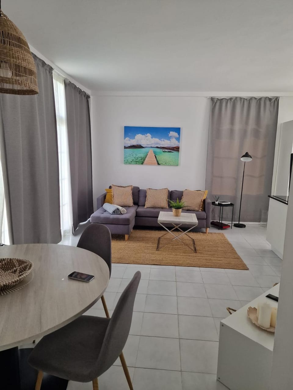 Living room, Dining area