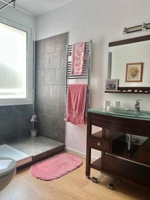 Moderno y amplio apartamento en el centro de Roses Apartment in Roses