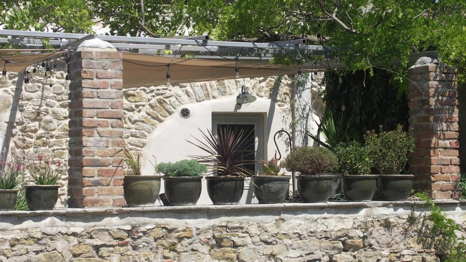 Mas Airal le Bombyx House in Occitanie