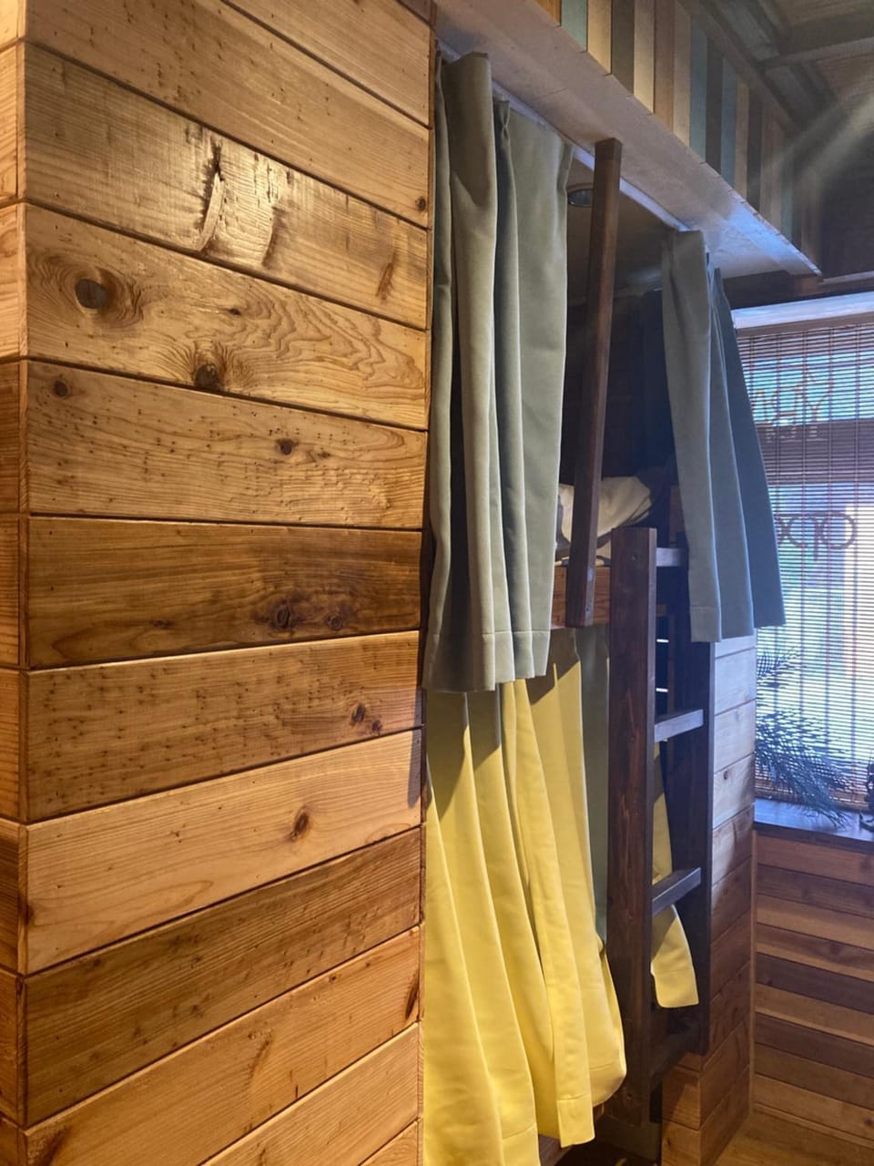 bunk bed