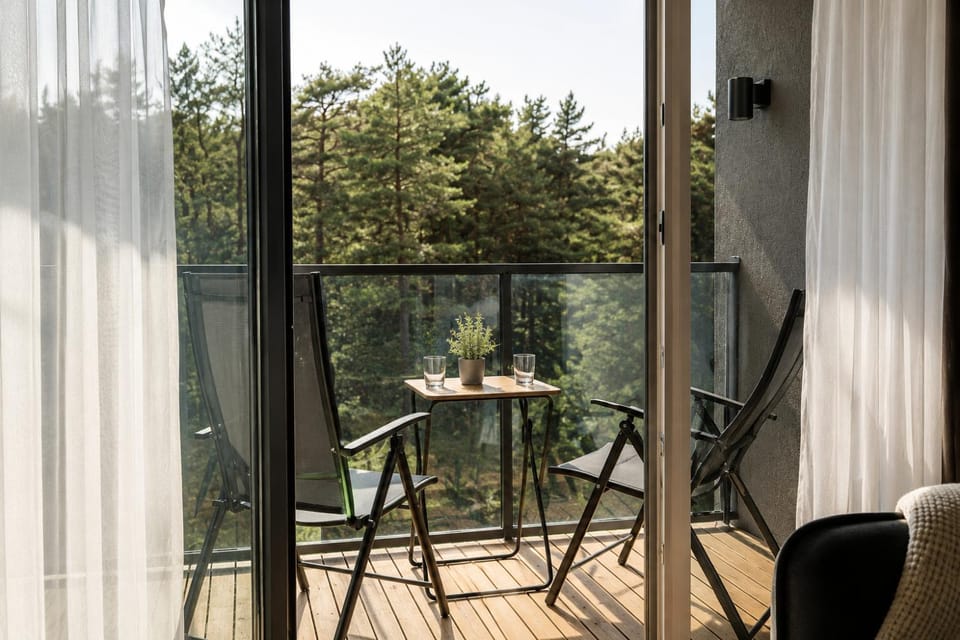 Patio, Day, View (from property/room), Balcony/Terrace, Living room, Seating area, Dining area