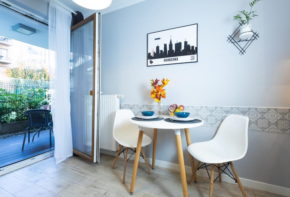 Balcony/Terrace, Dining area