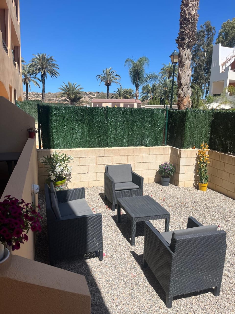 Patio, Day, Balcony/Terrace, Seating area