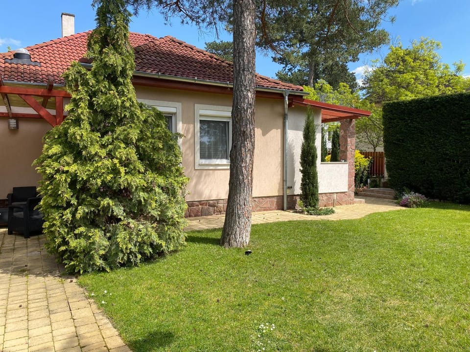 Garden, Balcony/Terrace