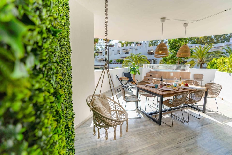 Balcony/Terrace, Seating area, Dining area