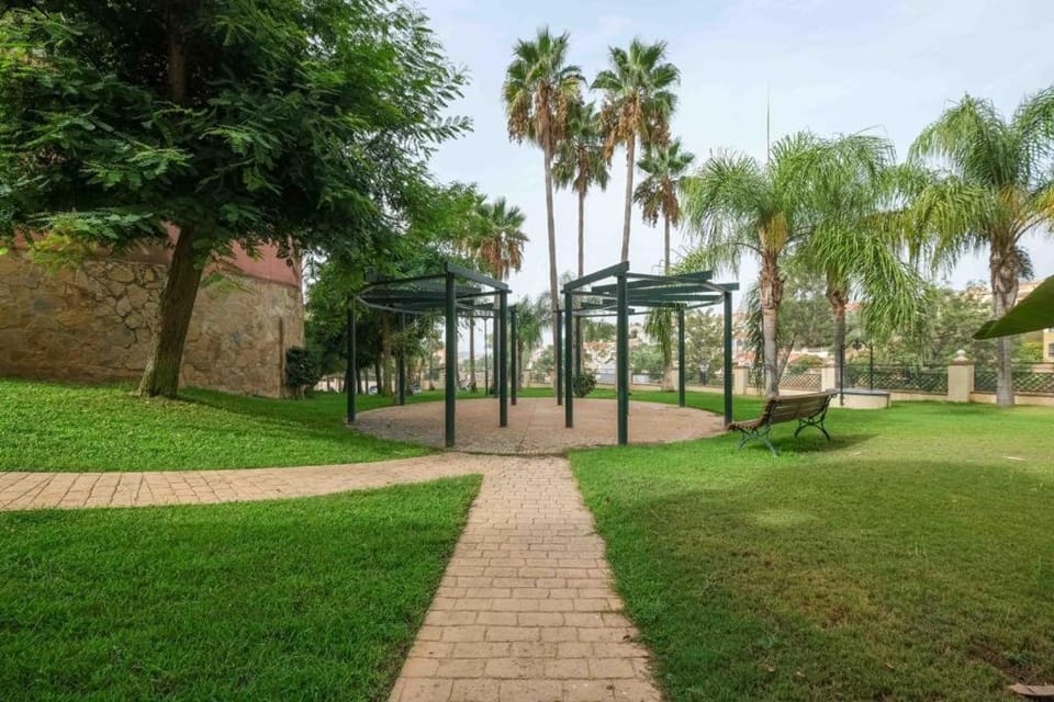 Beautiful two bedroom apartment with pool Apartment in Fuengirola