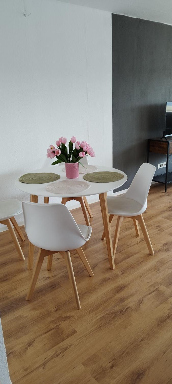 Schöne sonnige Wohnung Apartment in Mönchengladbach