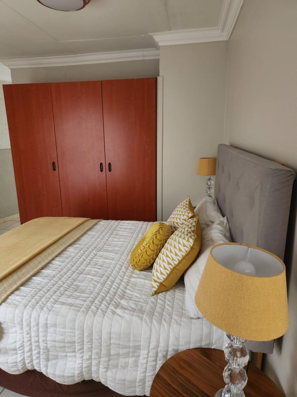 Guesthouse 71 Chalet 1 bedroom Apartment in Gauteng