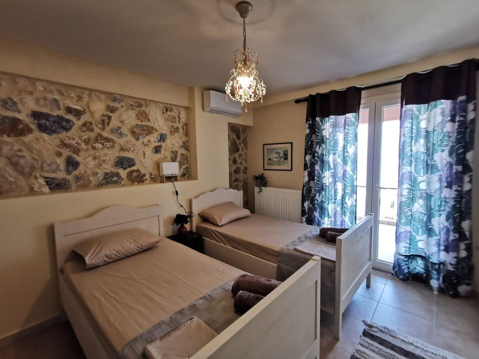 Armonia Petra House Apartment in Kavala