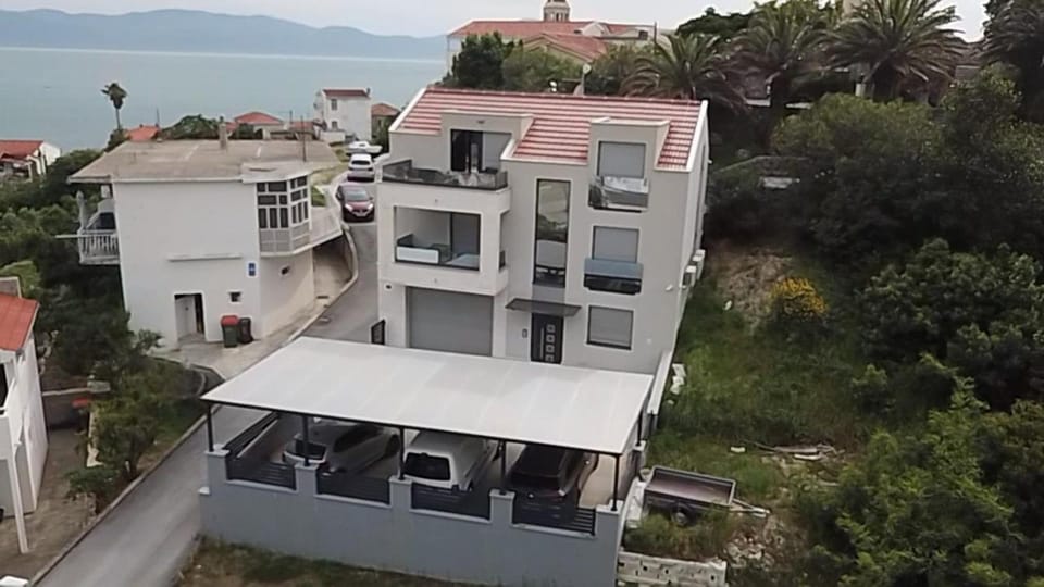 Property building, Day, Sea view