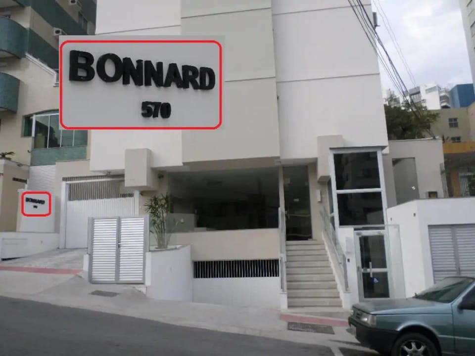 Street view, Location