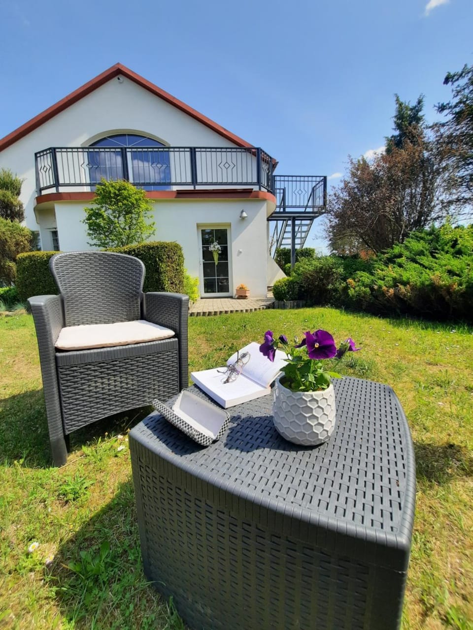 Garden, Garden view