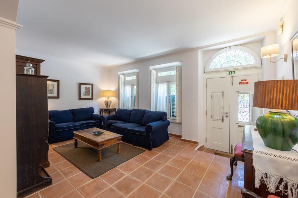 Communal lounge/ TV room, Living room