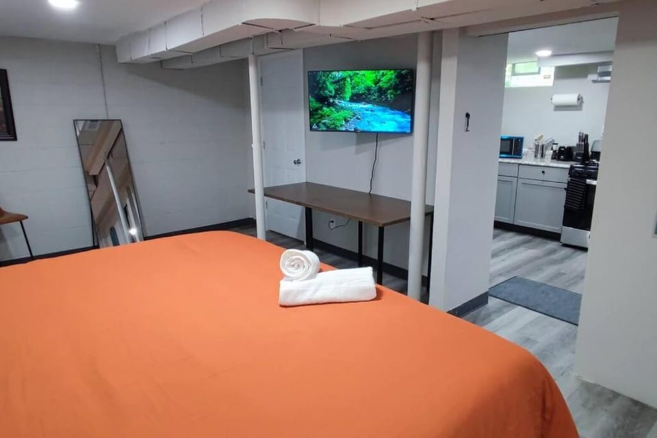 TV and multimedia, Photo of the whole room