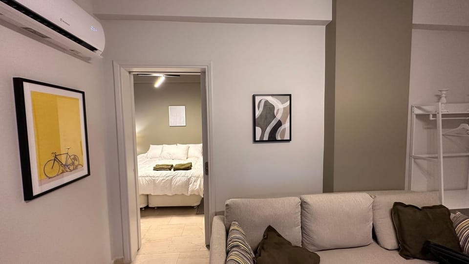 Living room, Bedroom