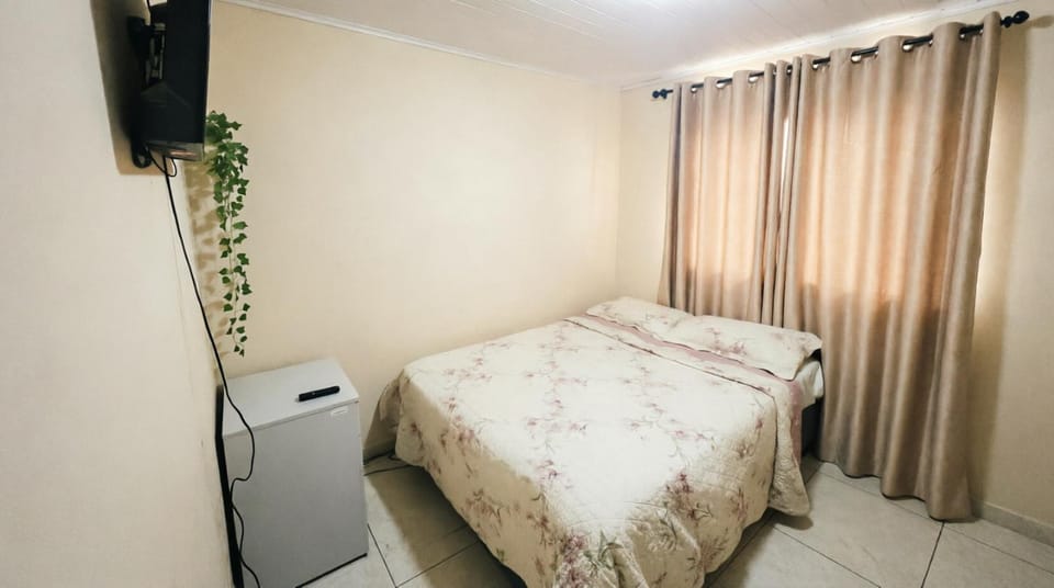 TV and multimedia, Bedroom, air conditioner