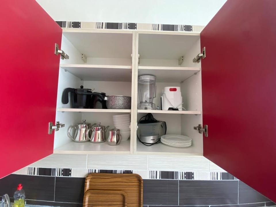 Coffee/tea facilities, Kitchen or kitchenette, toaster