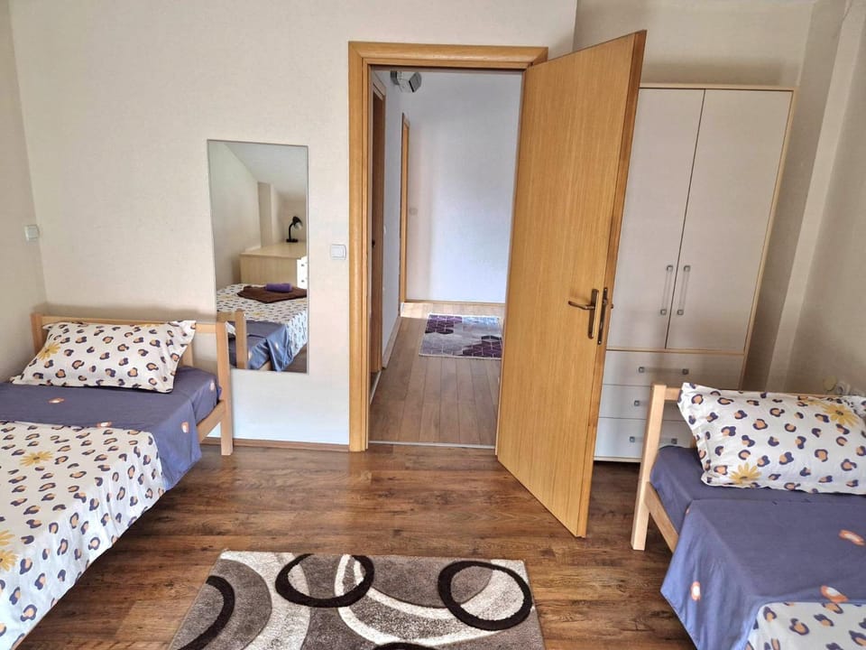 Town Square House Apartment in Decentralized Administration of Macedonia and Thrace