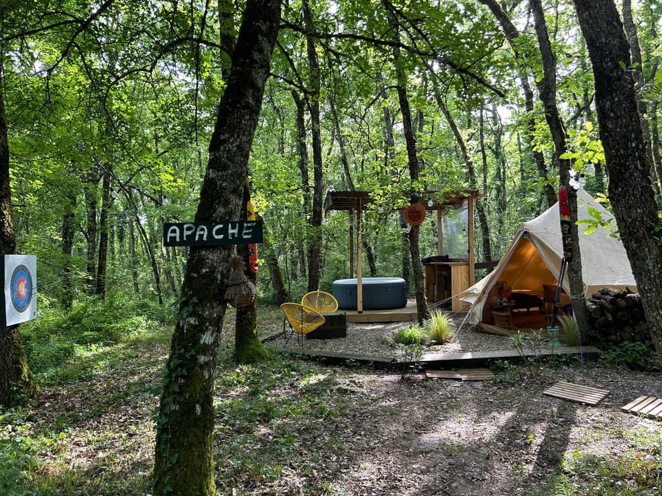 APACHE Luxury tent in Occitanie