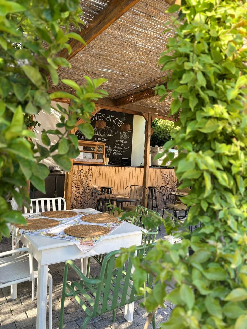 Garden, Garden view