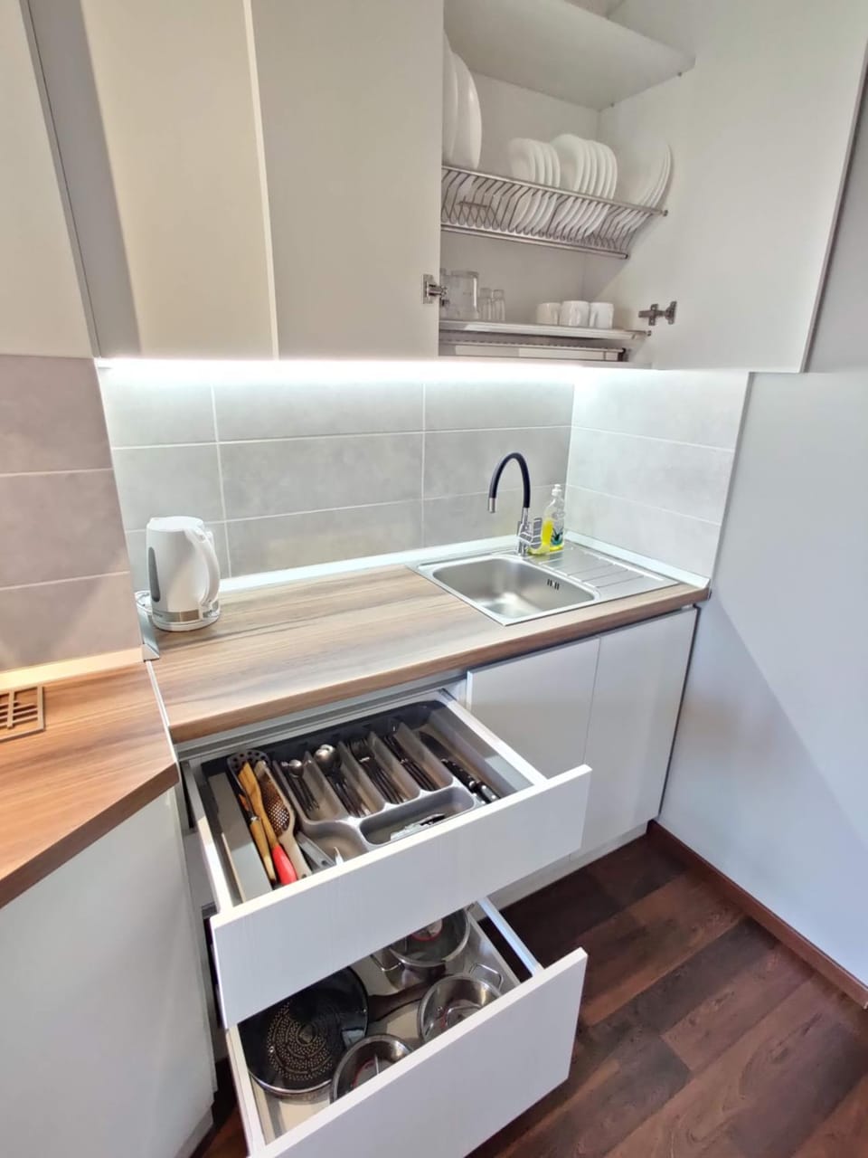Kitchen or kitchenette
