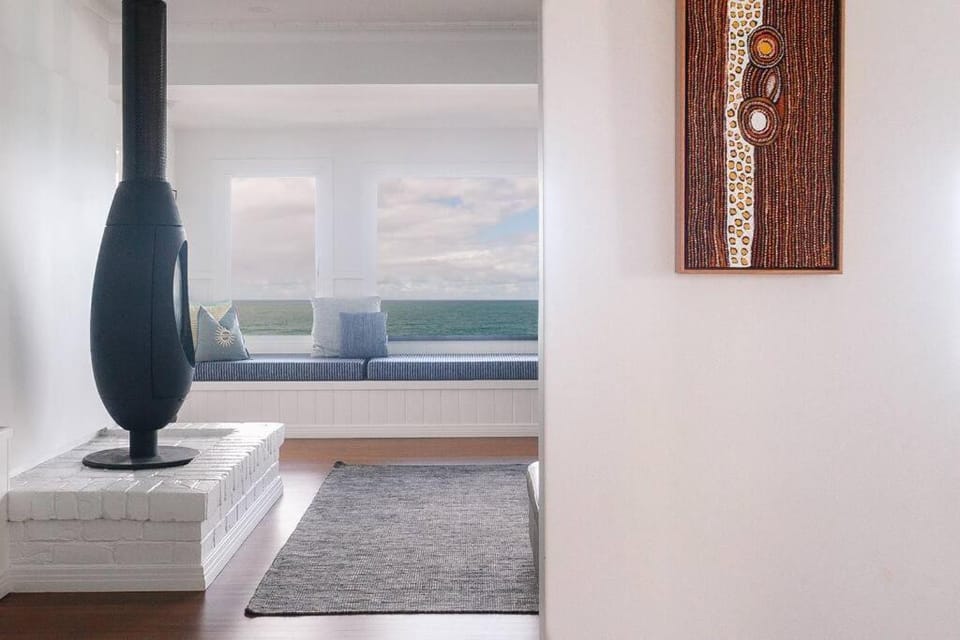 Bay Properties Beach Shack On Main Apartment in Yamba