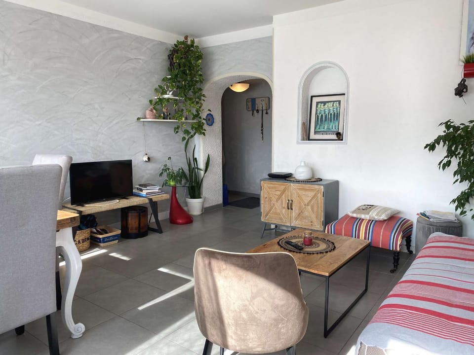 Appartement T2 - Balcon, Ascenseur, WIFI, tout équipé à Balaruc-les-Bains - FR-1-553-225 Apartment in Balaruc-les-Bains