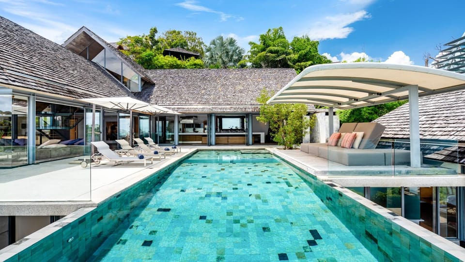 Property building, Swimming pool, Swimming pool, sunbed