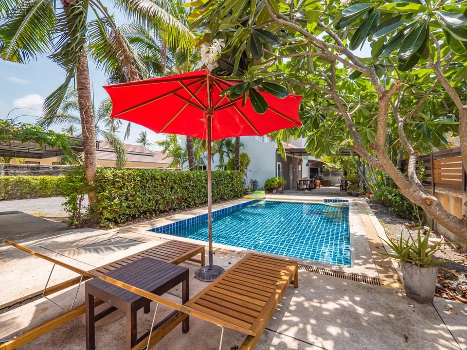 Day, Garden view, Pool view, Swimming pool, sunbed