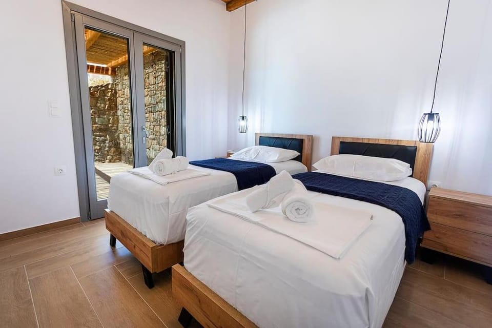 SeaeyeVillas 2 Apartment in Milos