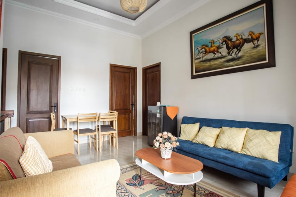 Living room, Lobby or reception
